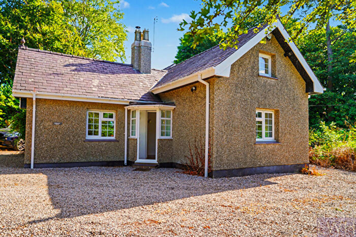 4 Bedroom Detached House For Sale In Bwthyn, Boduan, LL53