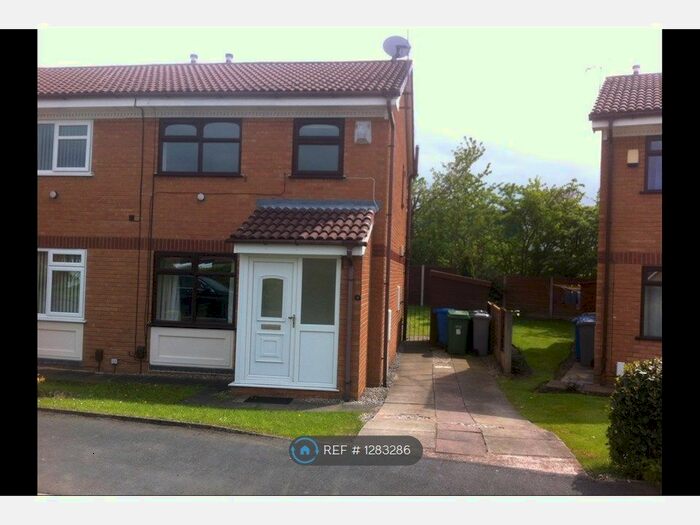 3 Bedroom Semi-Detached House To Rent In Pochard Drive, Altrincham WA14