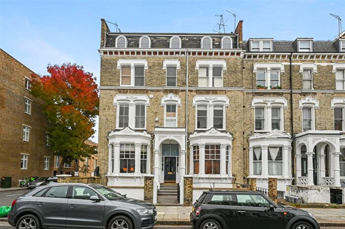1 Bedroom Flat For Sale In Sinclair Road, London, W14