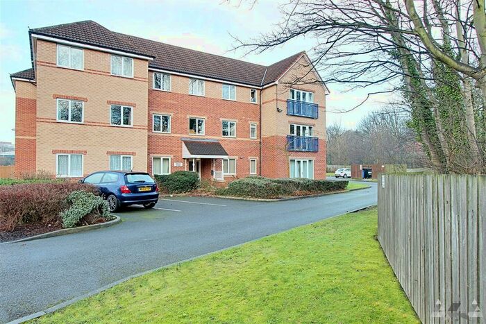 2 Bedroom Flat To Rent In Barclay Grange, Wain Avenue, Chesterfield, Derbyshire, S41