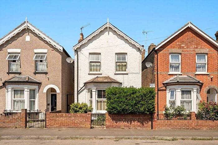 3 Bedroom Detached House To Rent In Cromwell Road, Feltham, TW13