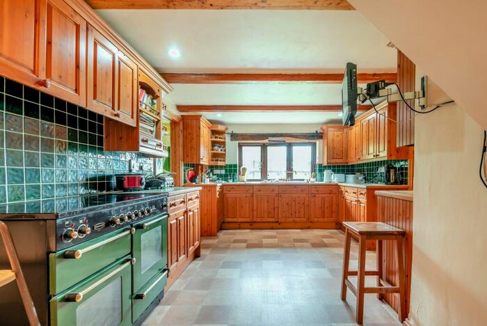 4 Bedroom Detached House For Sale In Garway, Hereford, HR2