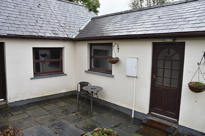 3 Bedroom Cottage To Rent In Tyr Afon, Felindre, SA44