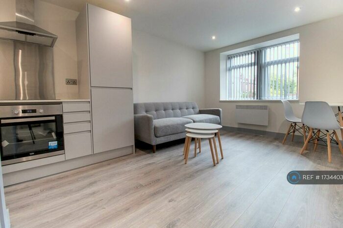 1 Bedroom Flat To Rent In Stanningley Road, Pudsey, LS28