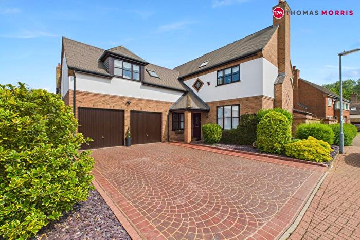 4 Bedroom Detached House For Sale In Elizabeth Drive, Hartford, Huntingdon, Cambridgeshire, PE29