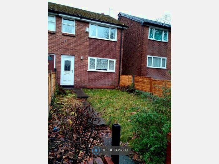 3 Bedroom Semi-Detached House To Rent In Ashton Road, Hyde, SK14