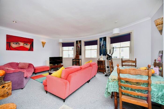 1 Bedroom Flat For Sale In Chesham Place, Brighton, BN2