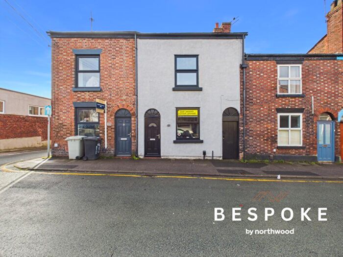 3 Bedroom Terraced House For Sale In Great King Street, Macclesfield, SK11