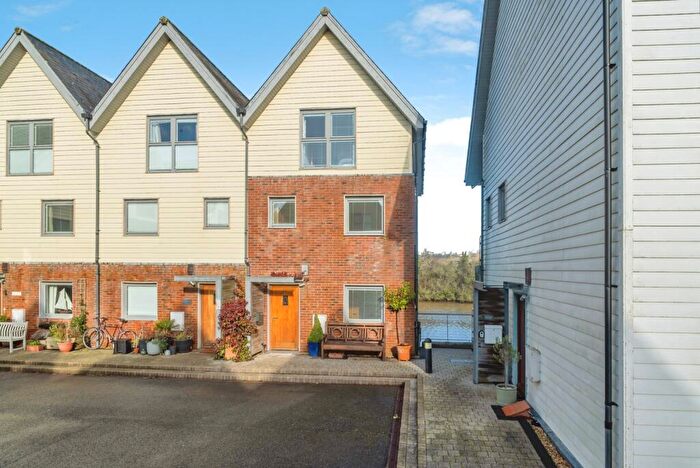 3 Bedroom End Of Terrace House For Sale In Heron Square, Newport, Isle Of Wight, PO30