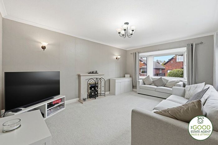 3 Bedroom Detached House For Sale In Greenway Road, SK8