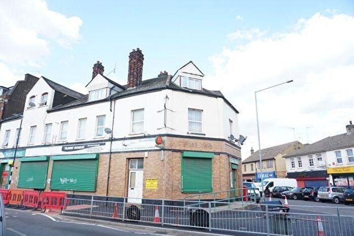 2 Bedroom Flat To Rent In Dock Road(Flat ), Tilbury, Essex, RM18