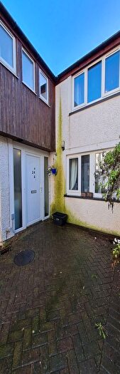 3 Bedroom Property To Rent In Queen Street, Aberystwyth, SY23