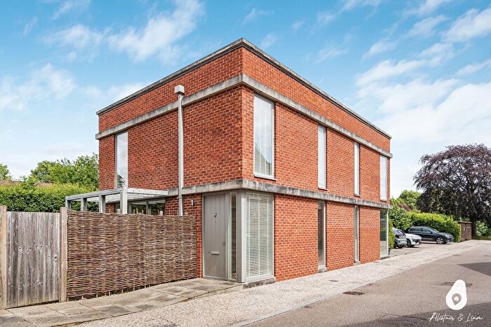 2 Bedroom Semi-Detached House For Sale In Orchard Lane, The Garden Quarter, Bicester, OX27
