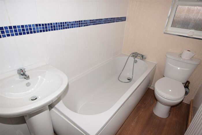 2 Bedroom Terraced House To Rent In Fairview Avenue, Cleethorpes, DN35