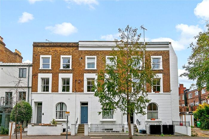 1 Bedroom Flat To Rent In Arragon Road, Twickenham, Middlesex, TW1