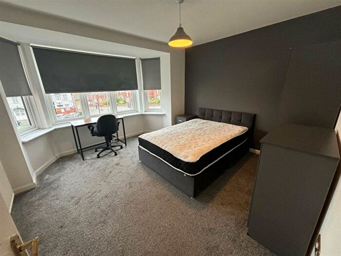 2 Bedroom Apartment To Rent In Monument Court, Durham, DH1