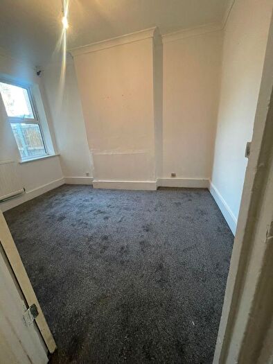 4 Bedroom Terraced House To Rent In Meredith Road, CO15