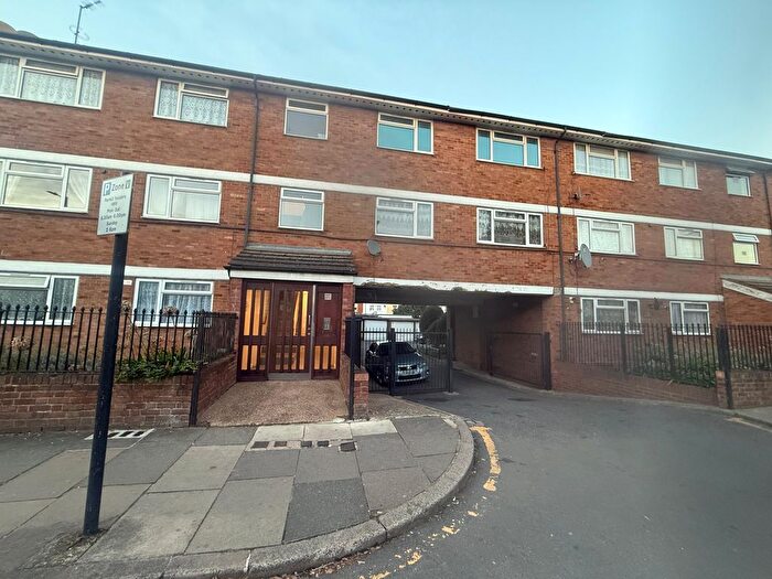 1 Bedroom Flat To Rent In Norwood Road, Southall, UB2