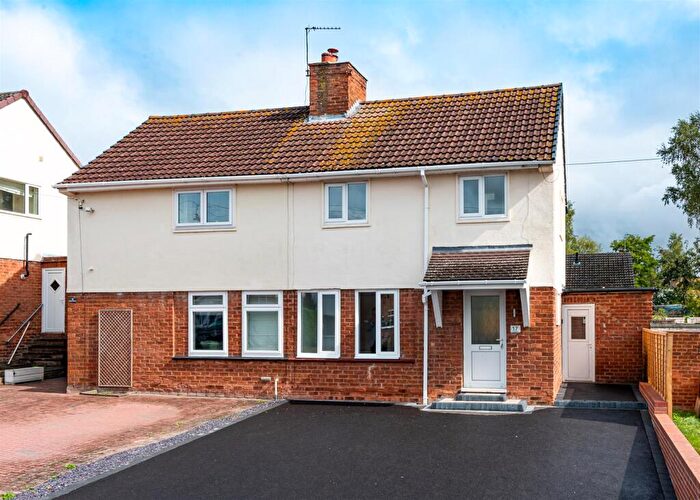 2 Bedroom Semi-Detached House For Sale In Oak Road, Brewood, Stafford, ST19