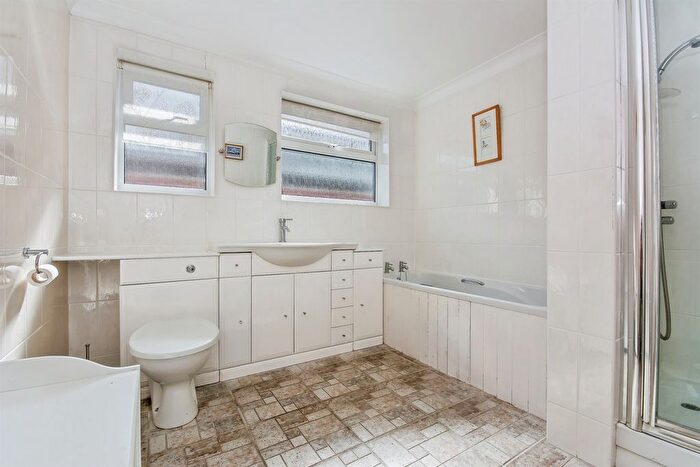 2 Bedroom Detached Bungalow For Sale In Church Road, Wisbech, PE13