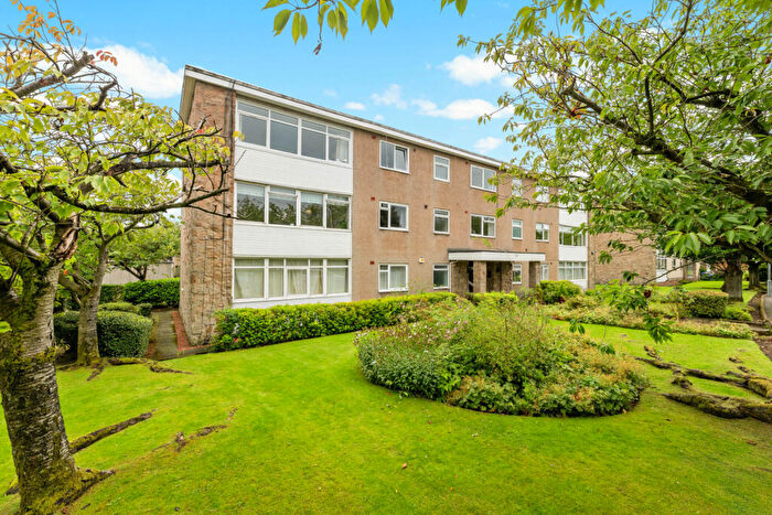 3 Bedroom Flat For Sale In Kirkvale Drive, Newton Mearns, G77