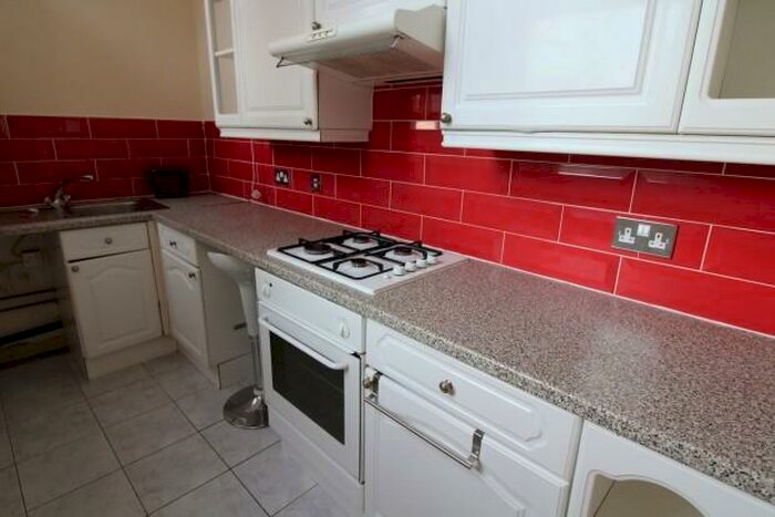1 Bedroom Flat To Rent In Llanthewy Road Newport, NP20