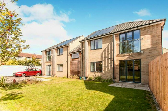 1 Bedroom Apartment To Rent In Milton Road, Cambridge, CB4