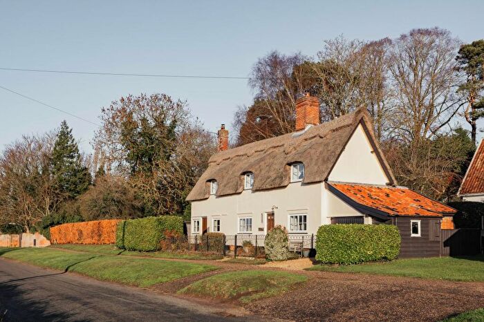 4 Bedroom Cottage For Sale In Shotesham All Saints, NR15