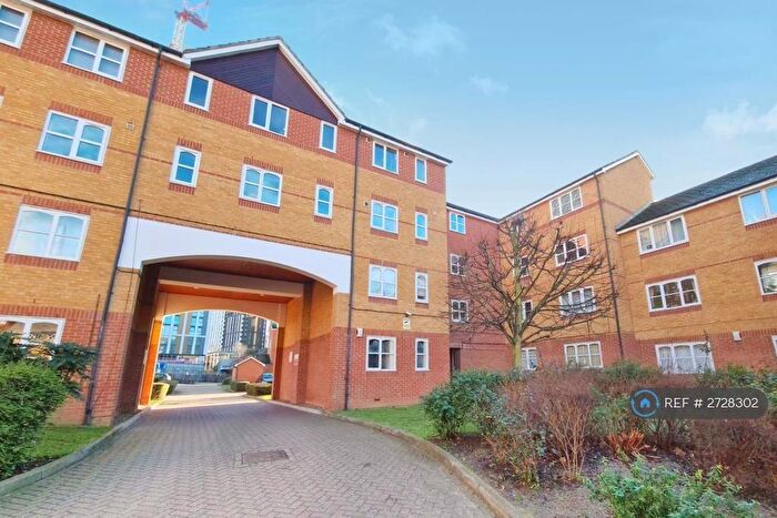 1 Bedroom Flat To Rent In Century House, London, SE8