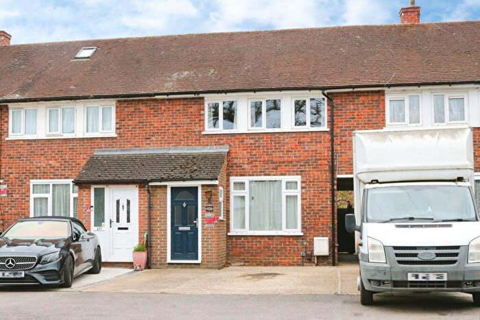 3 Bedroom Terraced House For Sale In Trelawney Avenue, Langley, SL3