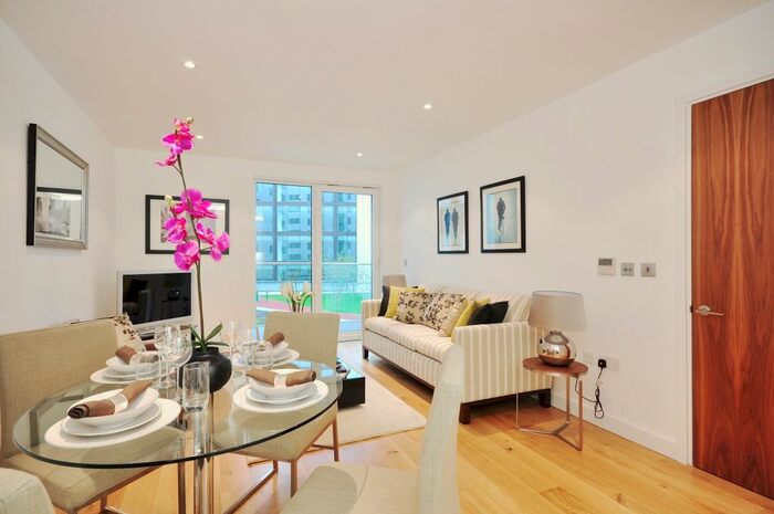 2 Bedroom Flat To Rent In Gillingham Street, London, SW1V