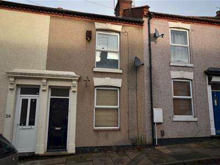 3 Bedroom Terraced House To Rent In Brook Street, Semilong, Northampton, NN1