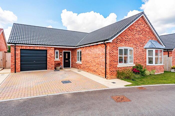 3 Bedroom Detached Bungalow For Sale In Starkings Road, Martham, NR29