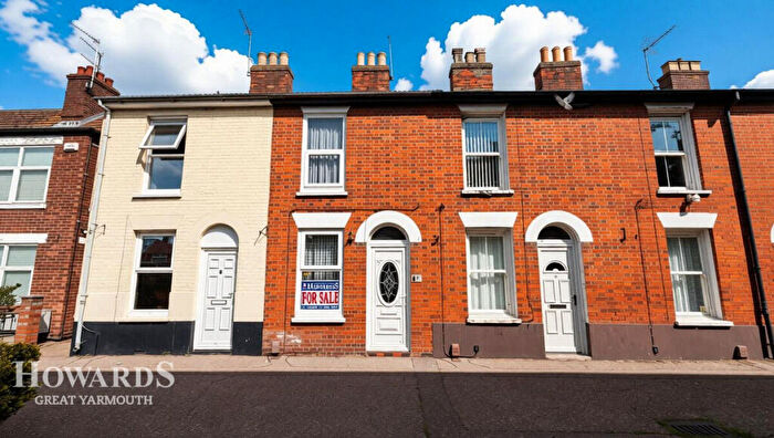 2 Bedroom Terraced House For Sale In Middle Market Road, Great Yarmouth, NR30