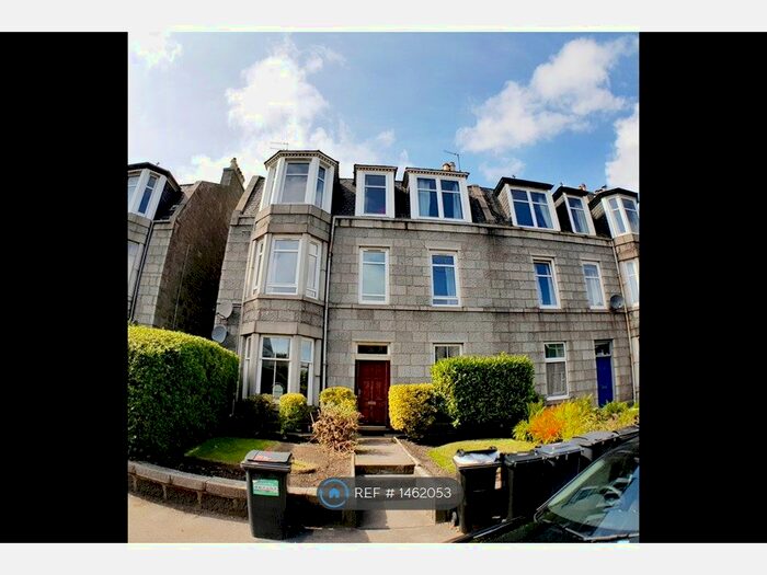 4 Bedroom Flat To Rent In Elmfield Avenue, Aberdeen, AB24