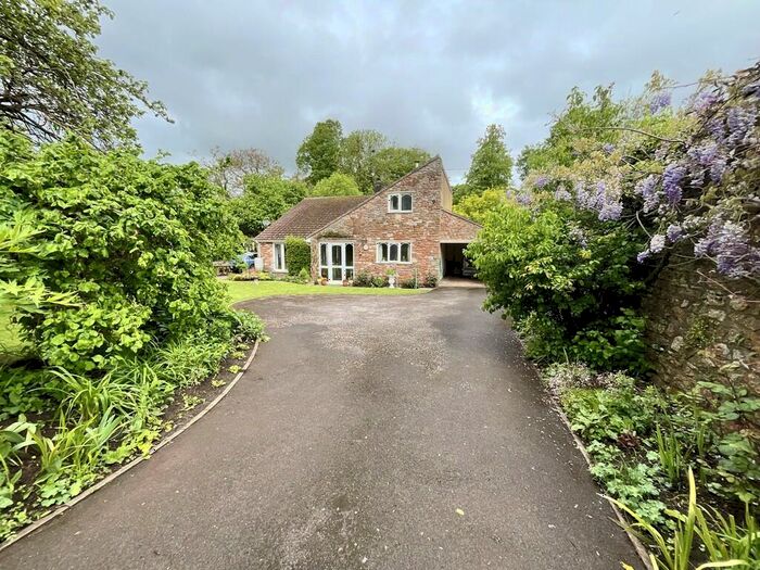 4 Bedroom Detached House For Sale In Bromley Road, Stanton Drew, BS39