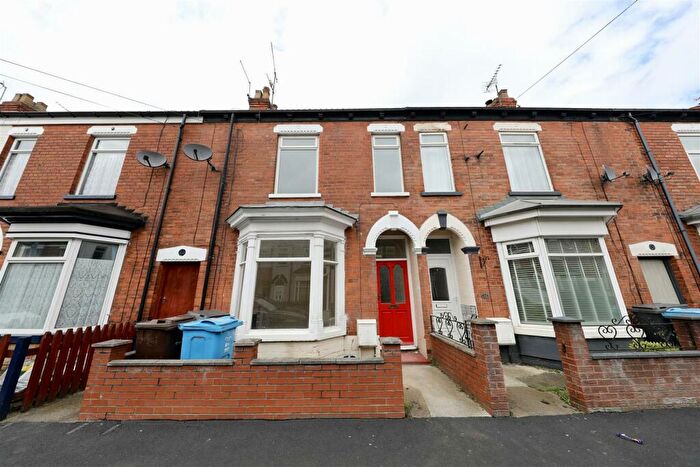 2 Bedroom House To Rent In Thoresby Street, Hull, HU5