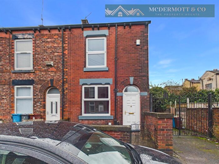 3 Bedroom End Of Terrace House For Sale In Hethorn Street, Manchester, M40