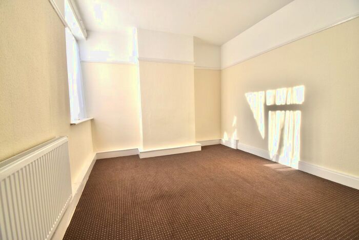 2 Bedroom Flat To Rent In Steynton Avenue, Bexley DA6