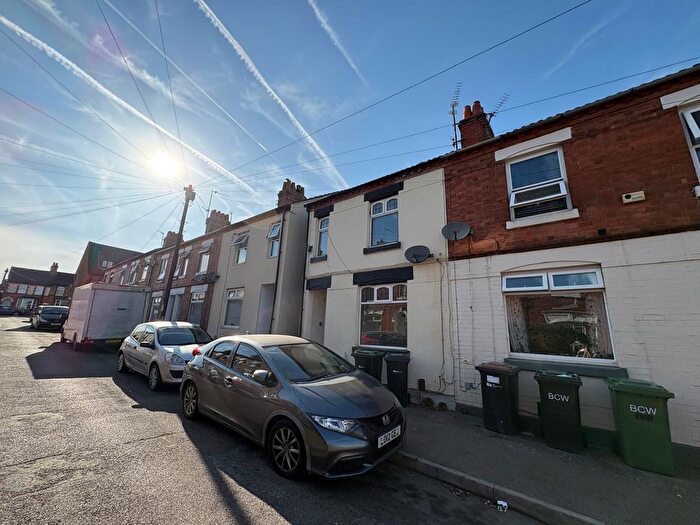 3 Bedroom Terraced House To Rent In Whitworth Road, Wellingborough, NN8