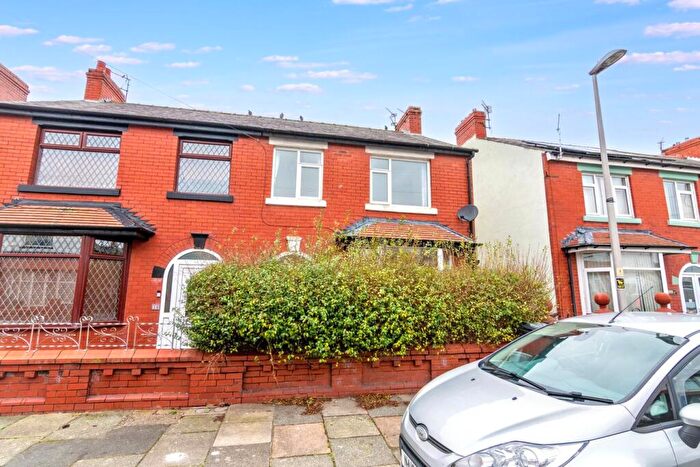 3 Bedroom Semi-Detached House For Sale In Hudson Road, Blackpool, FY1