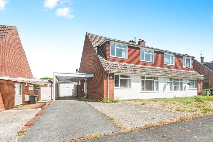 3 Bedroom Semi-Detached House For Sale In Lightsfield, Oakley, Basingstoke, RG23