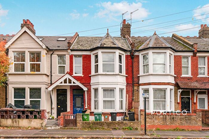 1 Bedroom Flat To Rent In Leigh Road, Leyton, London, E10