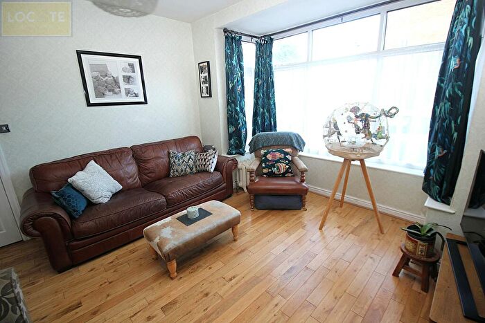 3 Bedroom End Of Terrace House For Sale In Beech Avenue, Urmston, M41