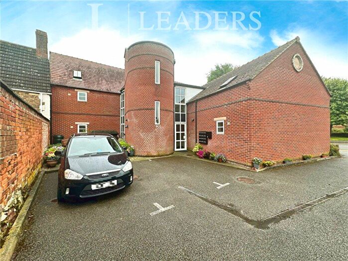 1 Bedroom Apartment For Sale In St. Annes Close, Oakham, Rutland, LE15