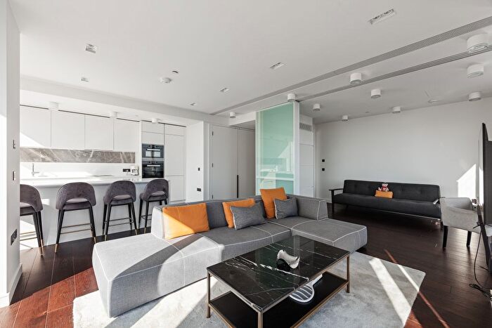 3 Bedroom Flat For Sale In Casson Square, London, SE1
