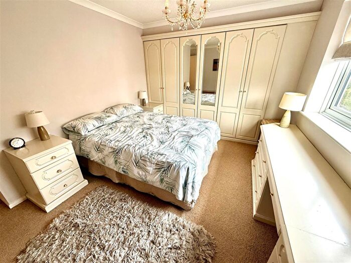 2 Bedroom Flat For Sale In Ambassador House, Marina, Swansea, SA1