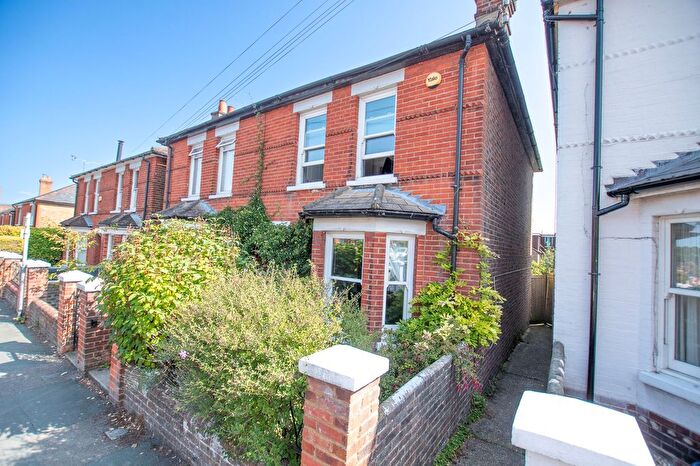 3 Bedroom End Of Terrace House To Rent In Agraria Road, Guildford, GU2