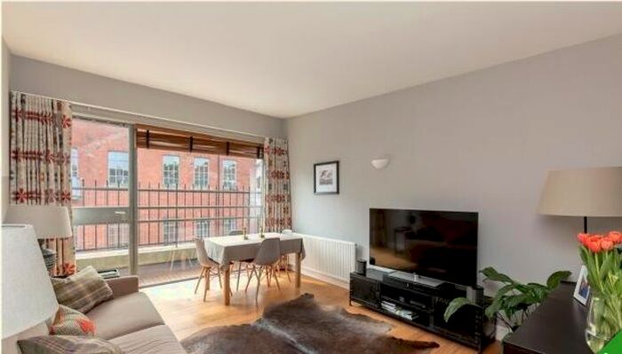1 Bedroom Flat To Rent In , Patriothall, Edinburgh, EH3