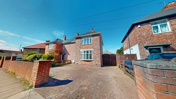 3 Bedroom Semi-Detached House For Sale In Lilac Avenue, South Shields, Tyne And Wear, NE34